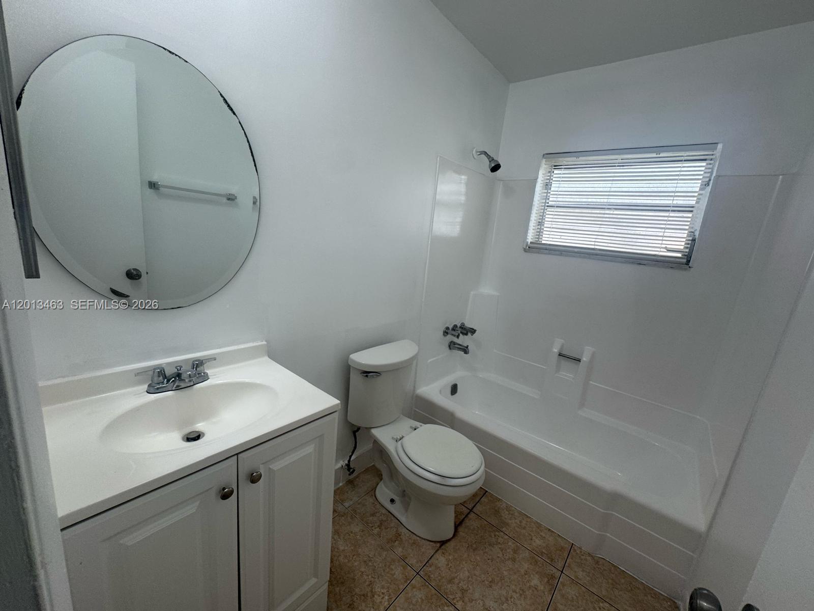 FT LAUDERDALE ESTATES - Residential Lease