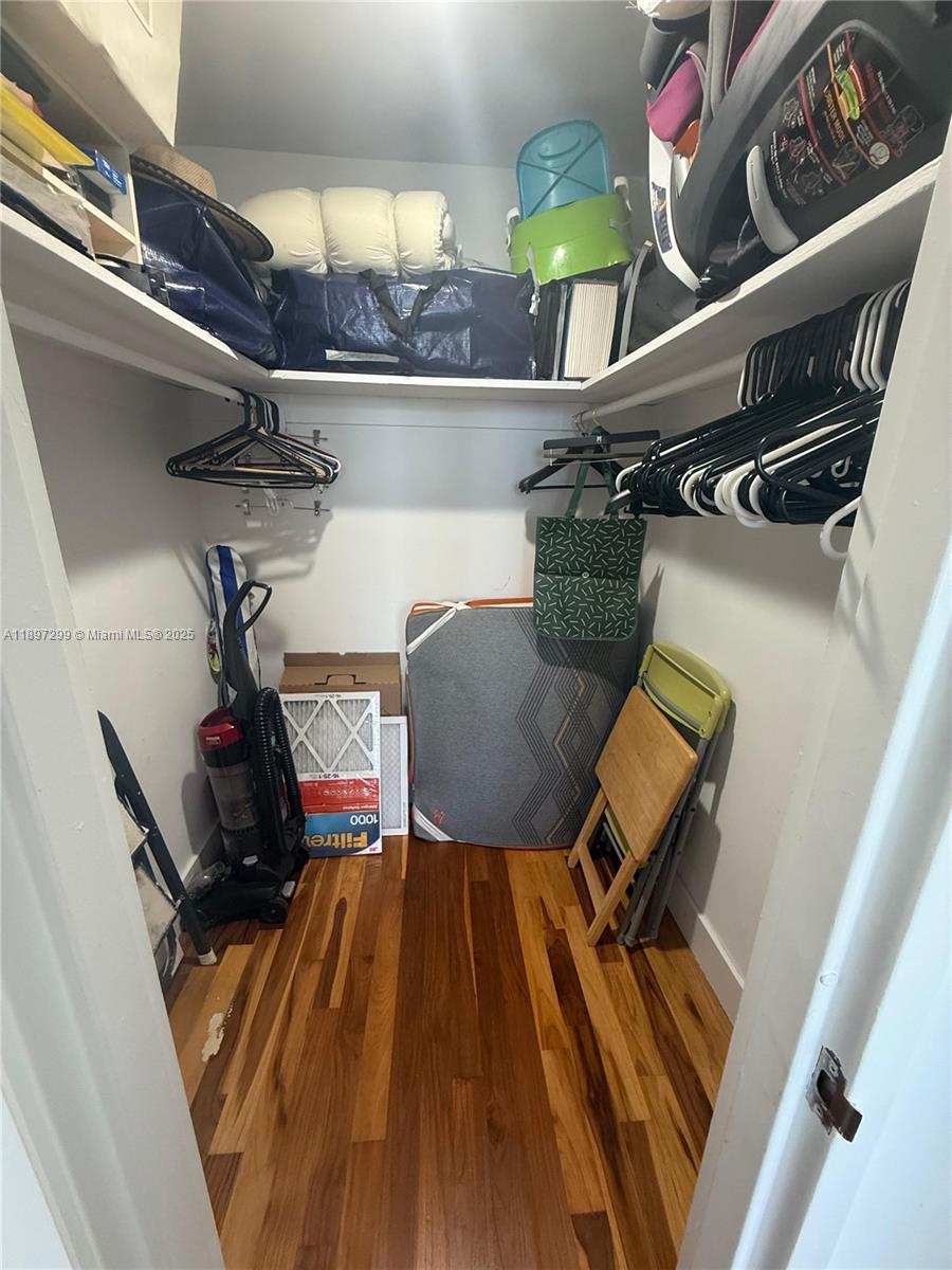 MIRADOR 1200 CONDO - Residential Lease