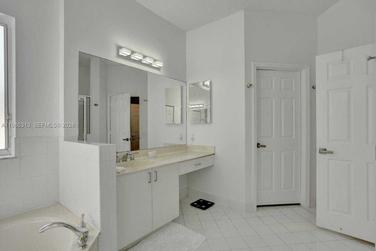 DORAL ISLES ST CROIX AMEN - Residential