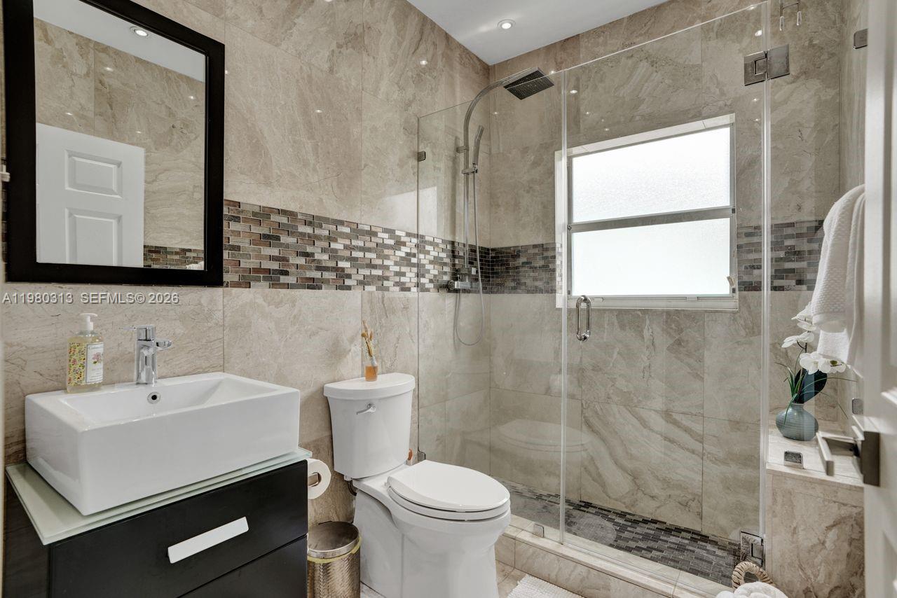 DORAL ISLES ST CROIX AMEN - Residential