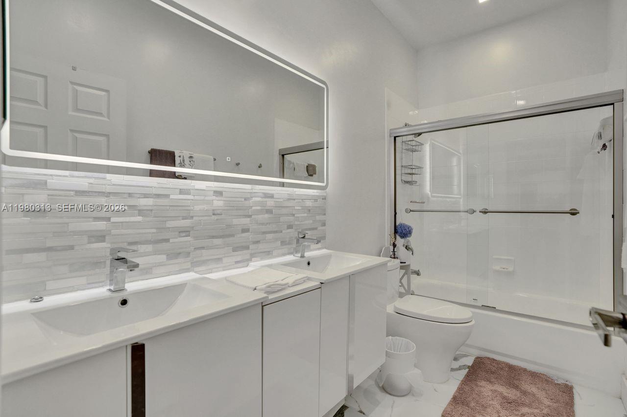 DORAL ISLES ST CROIX AMEN - Residential