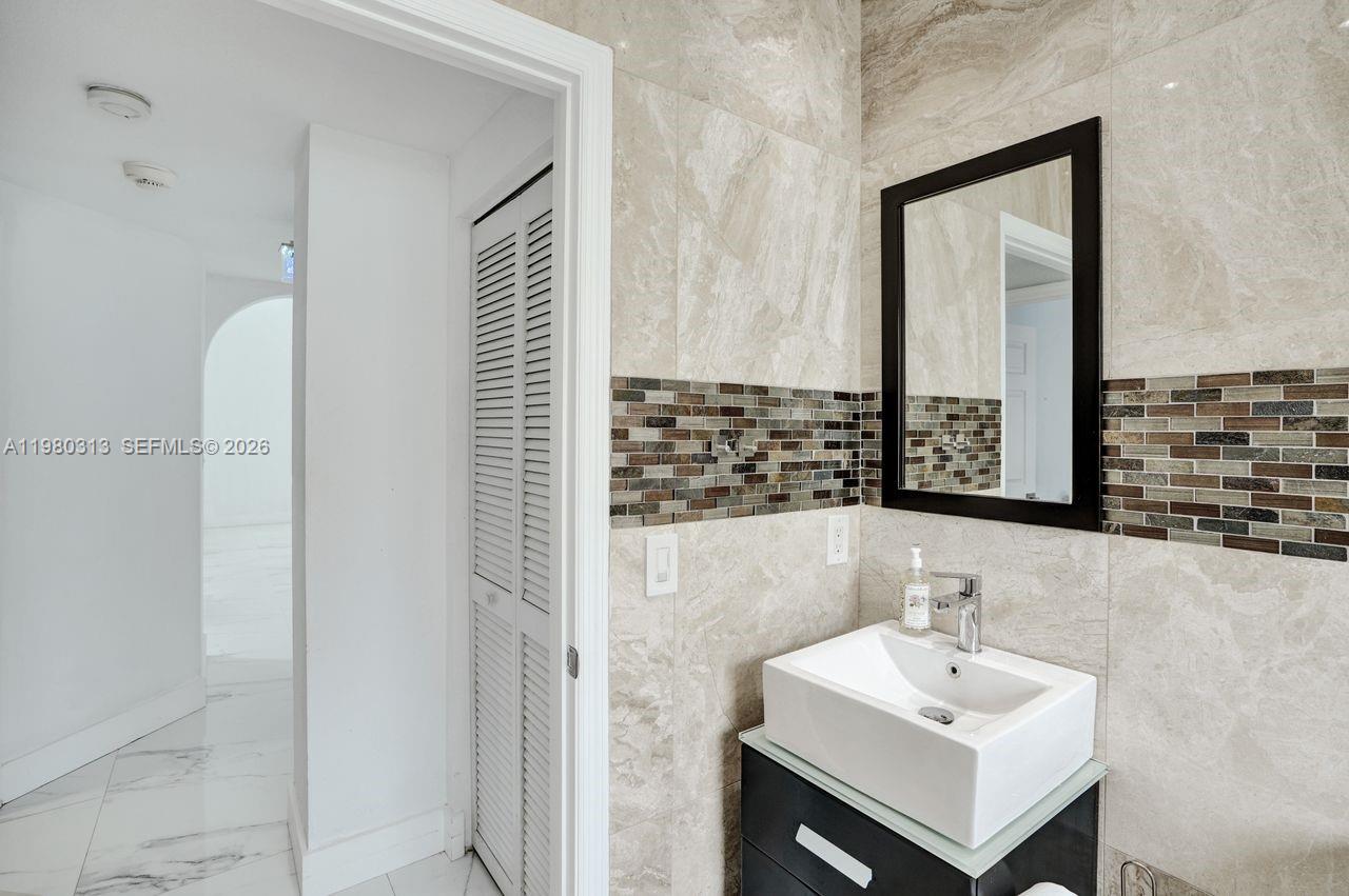 DORAL ISLES ST CROIX AMEN - Residential