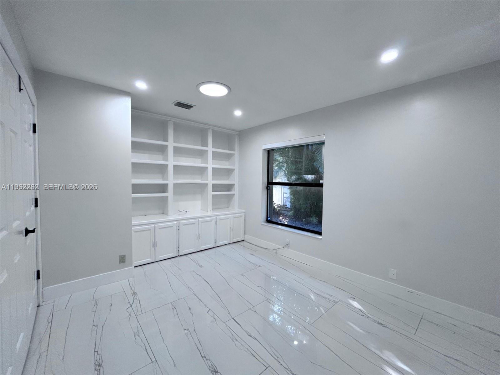 TARTAN COCONUT CREEK-PARC - Residential