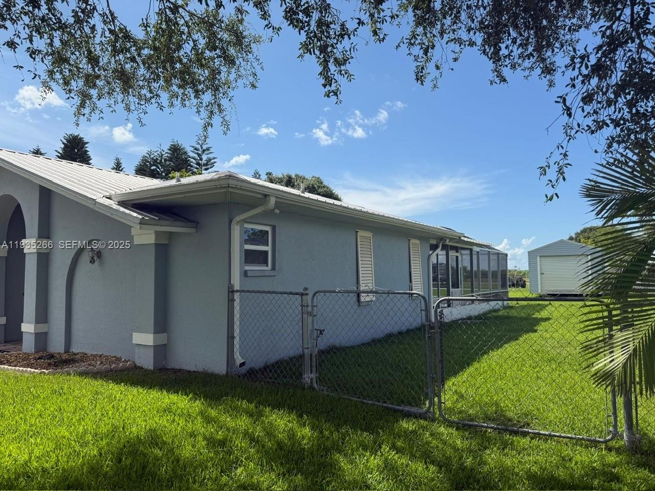 CLEWISTON - Residential