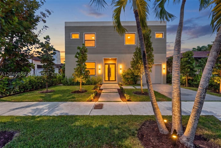 Photo 1 of 35 — 2240 SW 13th St, Miami, FL 33145