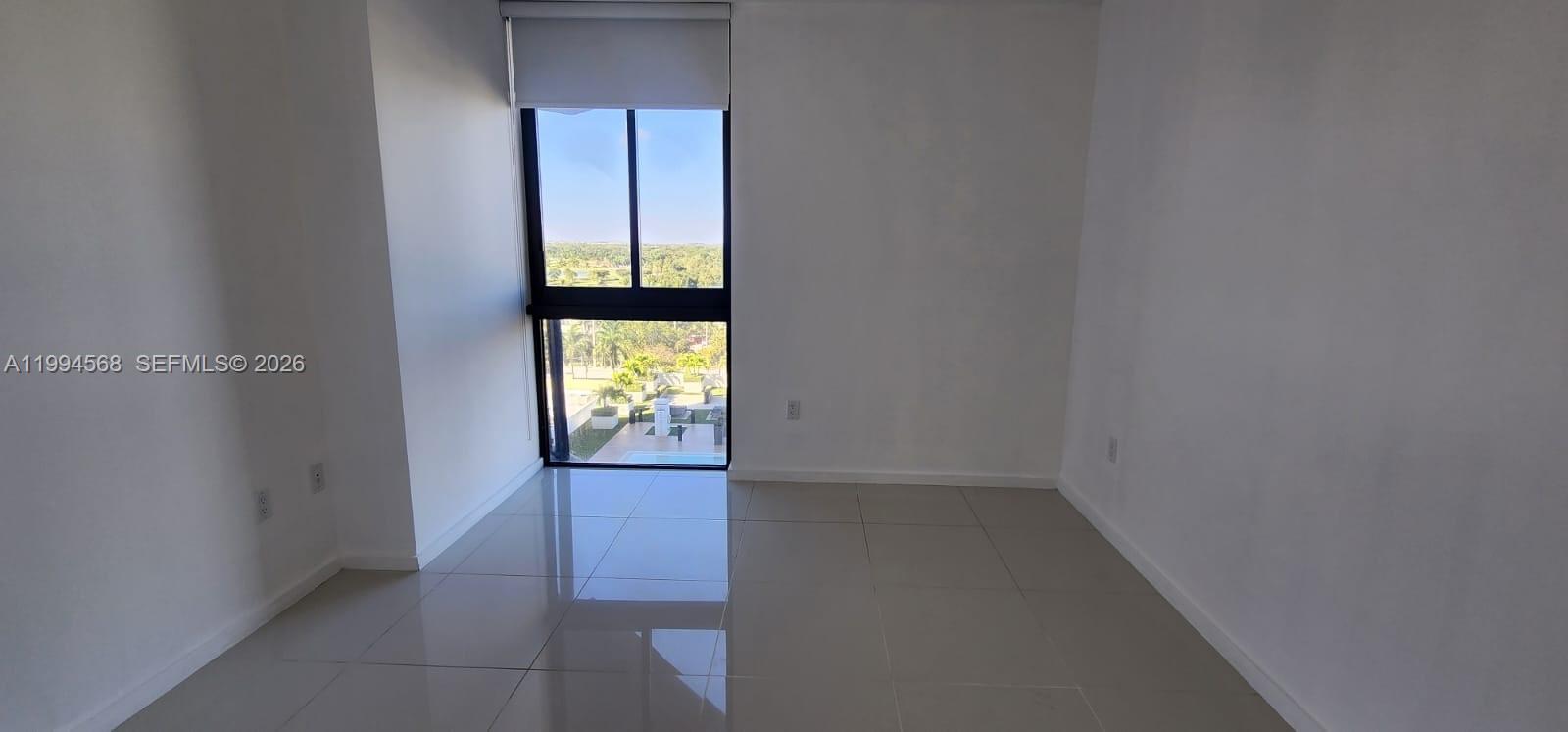 5252 PASEO CONDO - Residential Lease