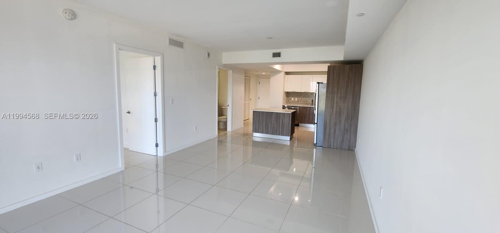 5252 PASEO CONDO - Residential Lease