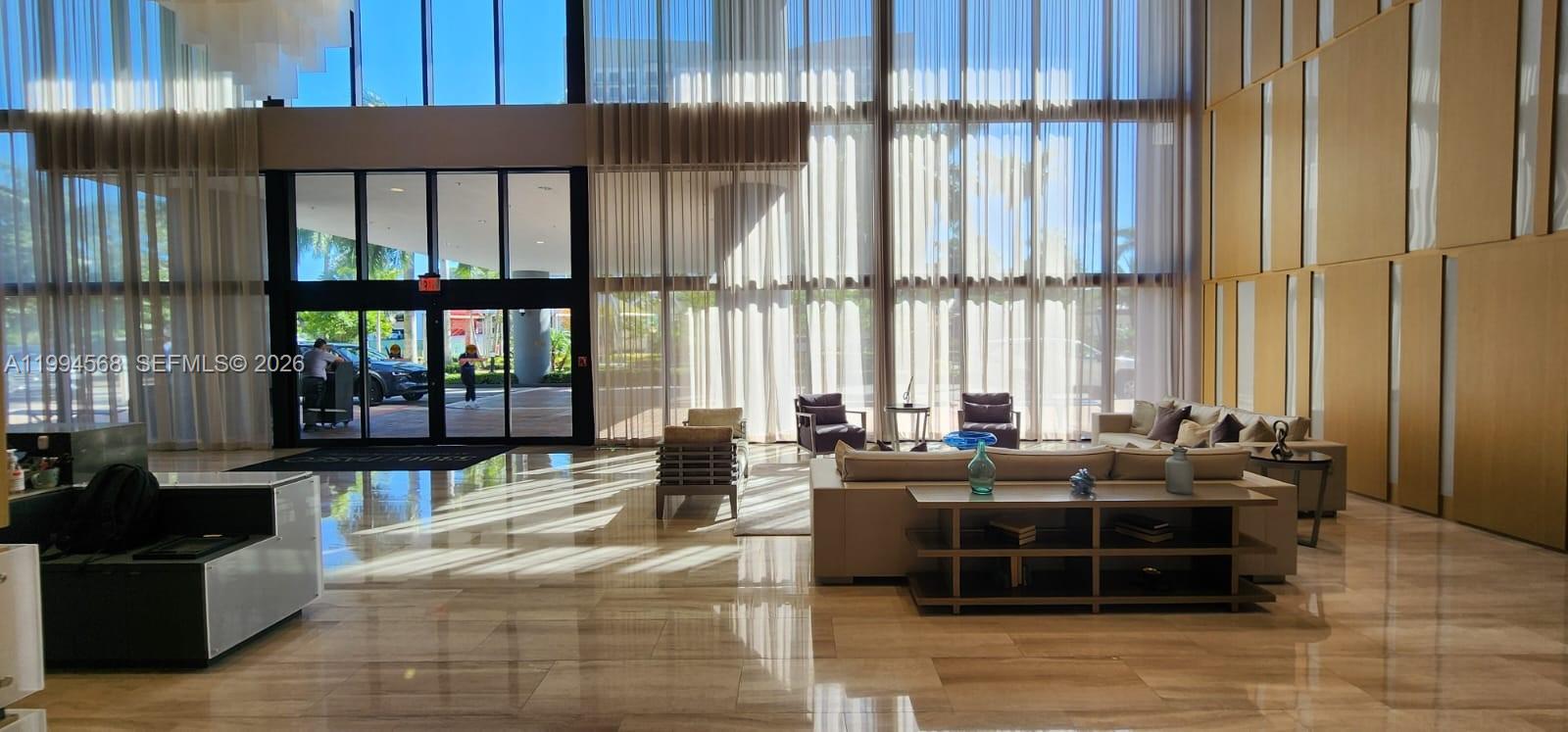 5252 PASEO CONDO - Residential Lease