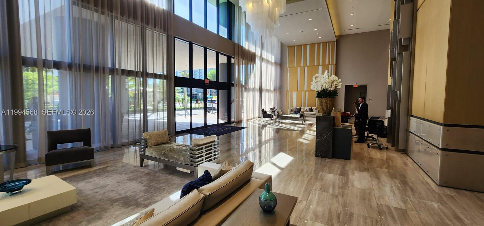 5252 PASEO CONDO - Residential Lease