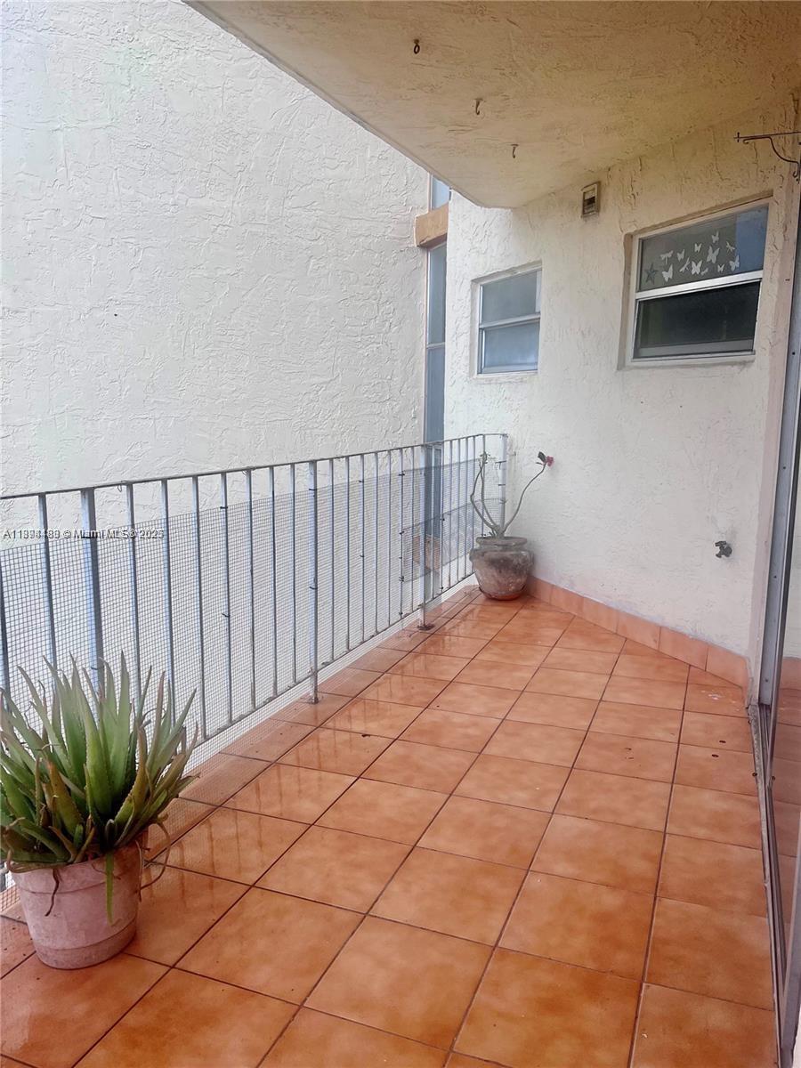 CASA DEL SOL CONDO - Residential Lease