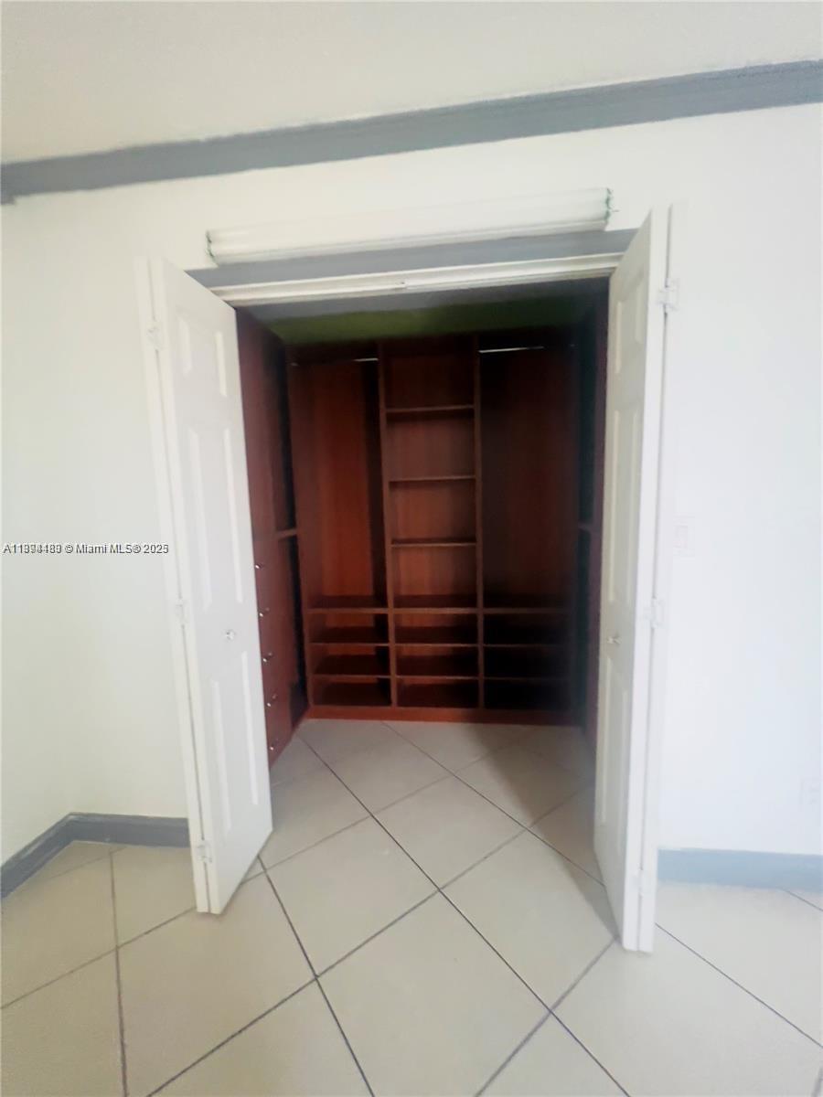 CASA DEL SOL CONDO - Residential Lease