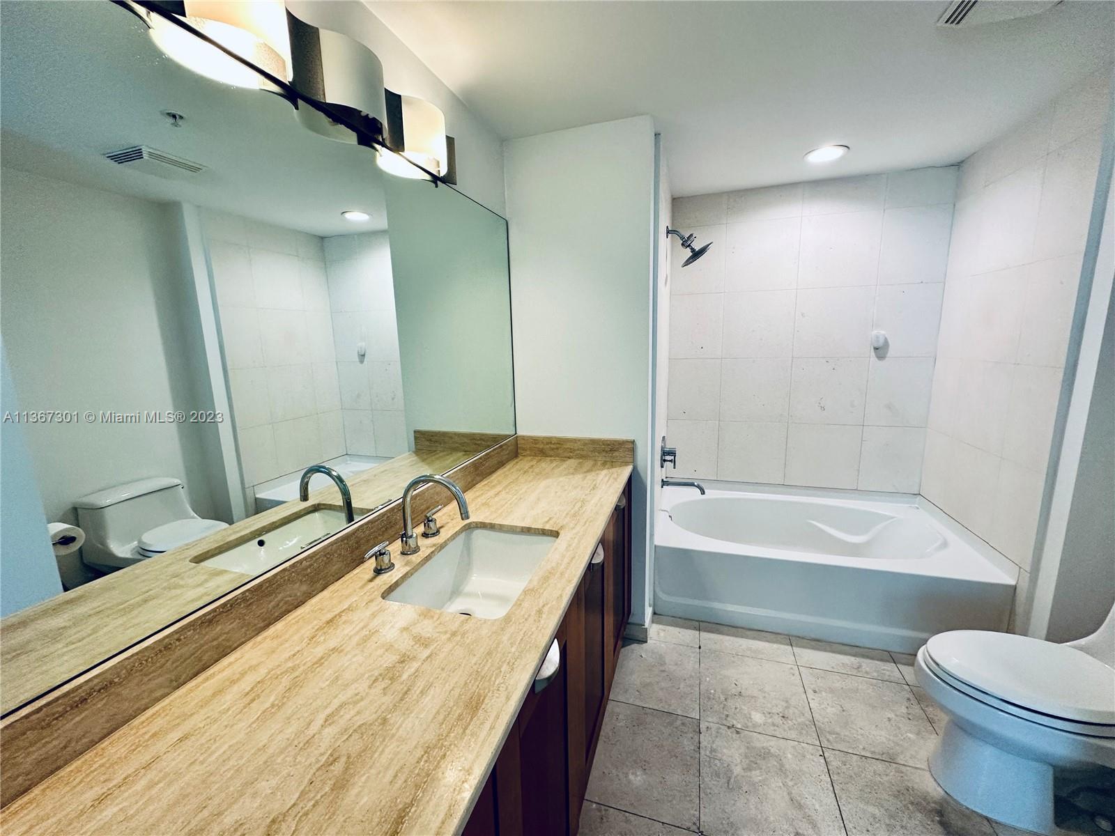 SOLARIS AT BRICKELL BAY C - Residential Lease