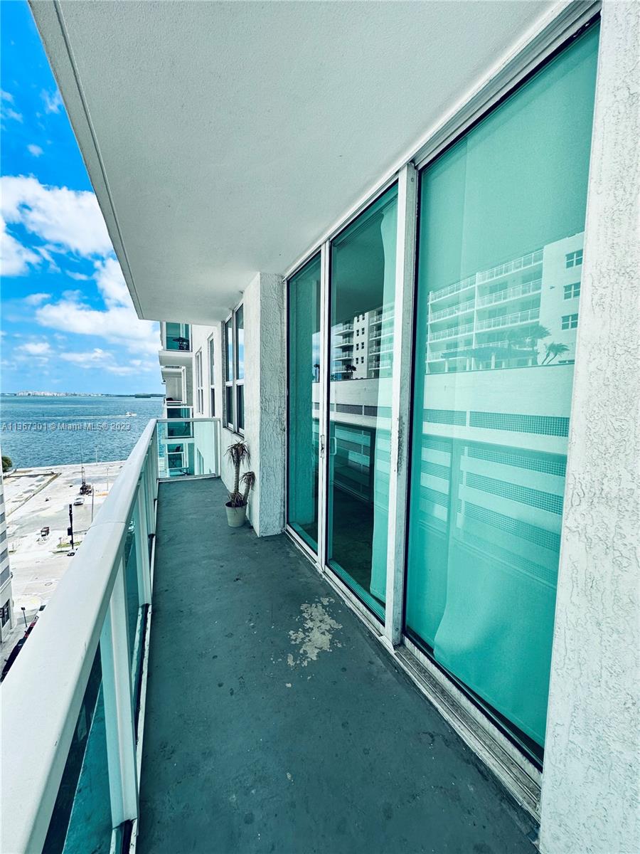 SOLARIS AT BRICKELL BAY C - Residential Lease
