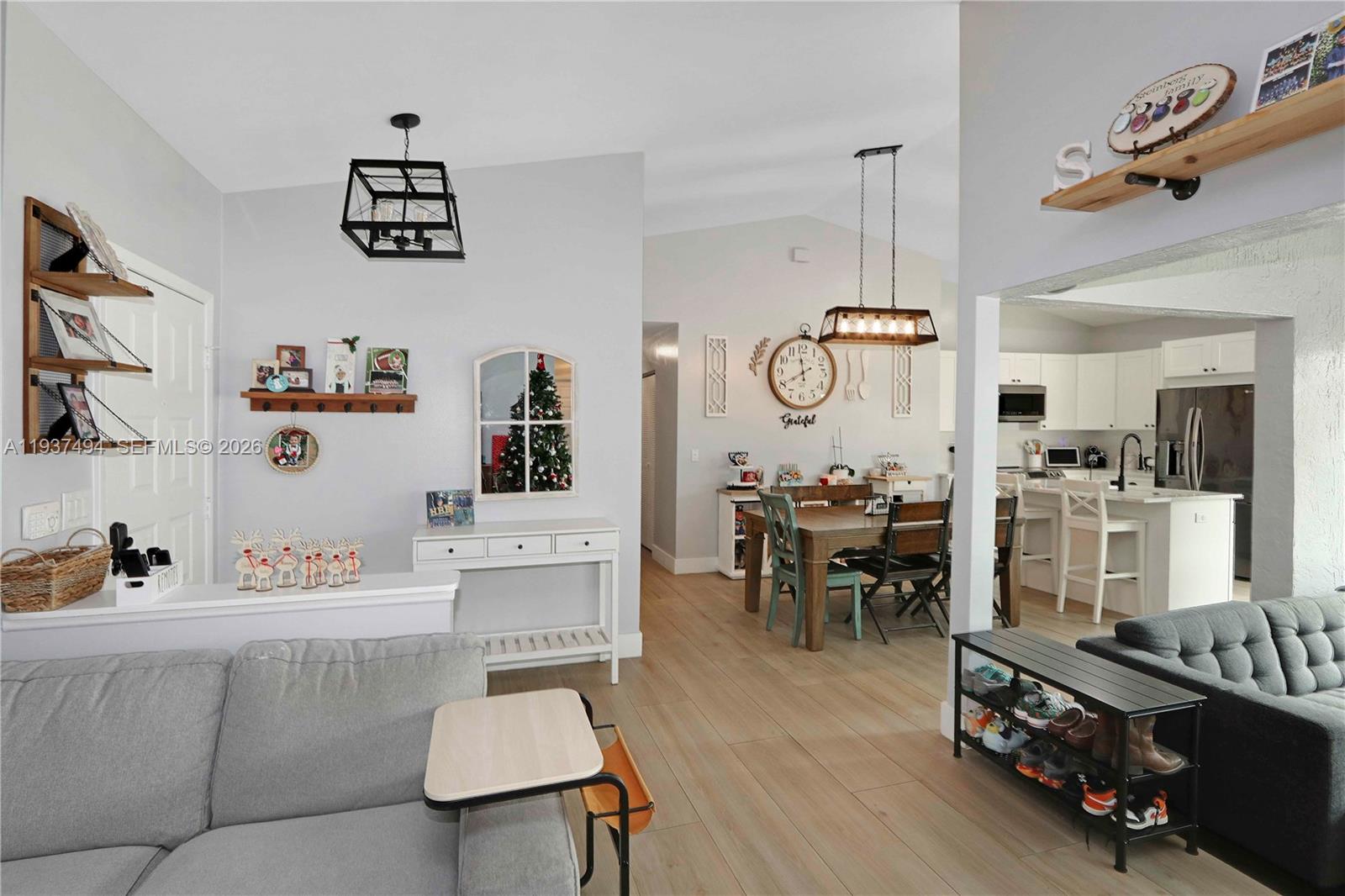 FALCONS LEA - Residential