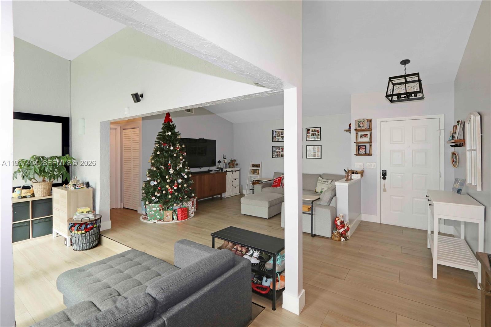 FALCONS LEA - Residential