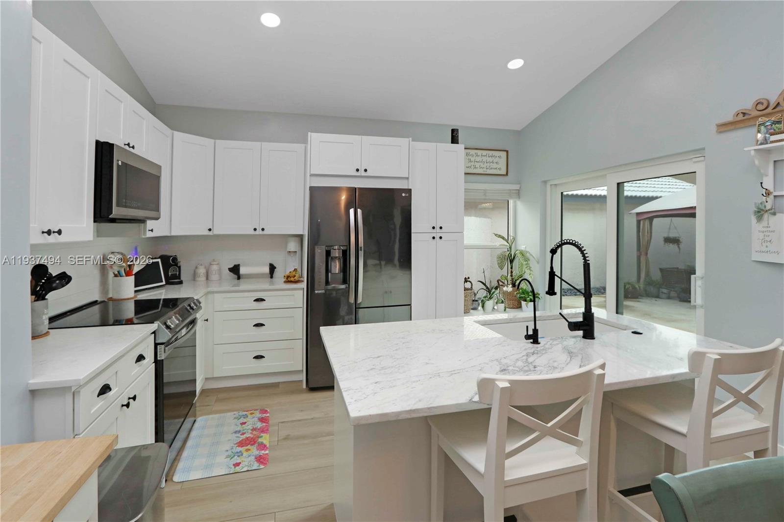 FALCONS LEA - Residential