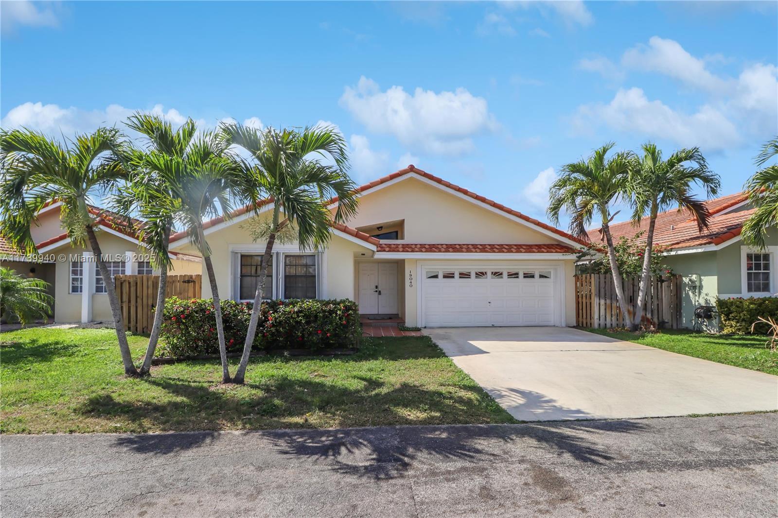 19040 Nw 85 Ct, Hialeah, Miami-Dade County, Florida - 3 Bedrooms  
2 Bathrooms - 