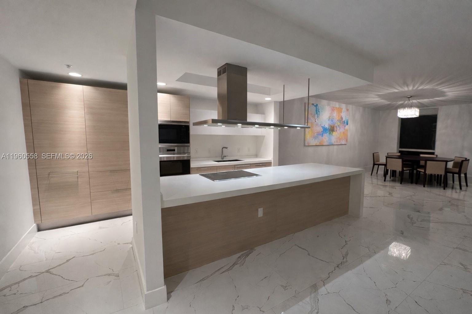 MARINA PALMS RESIDENCES N - Residential