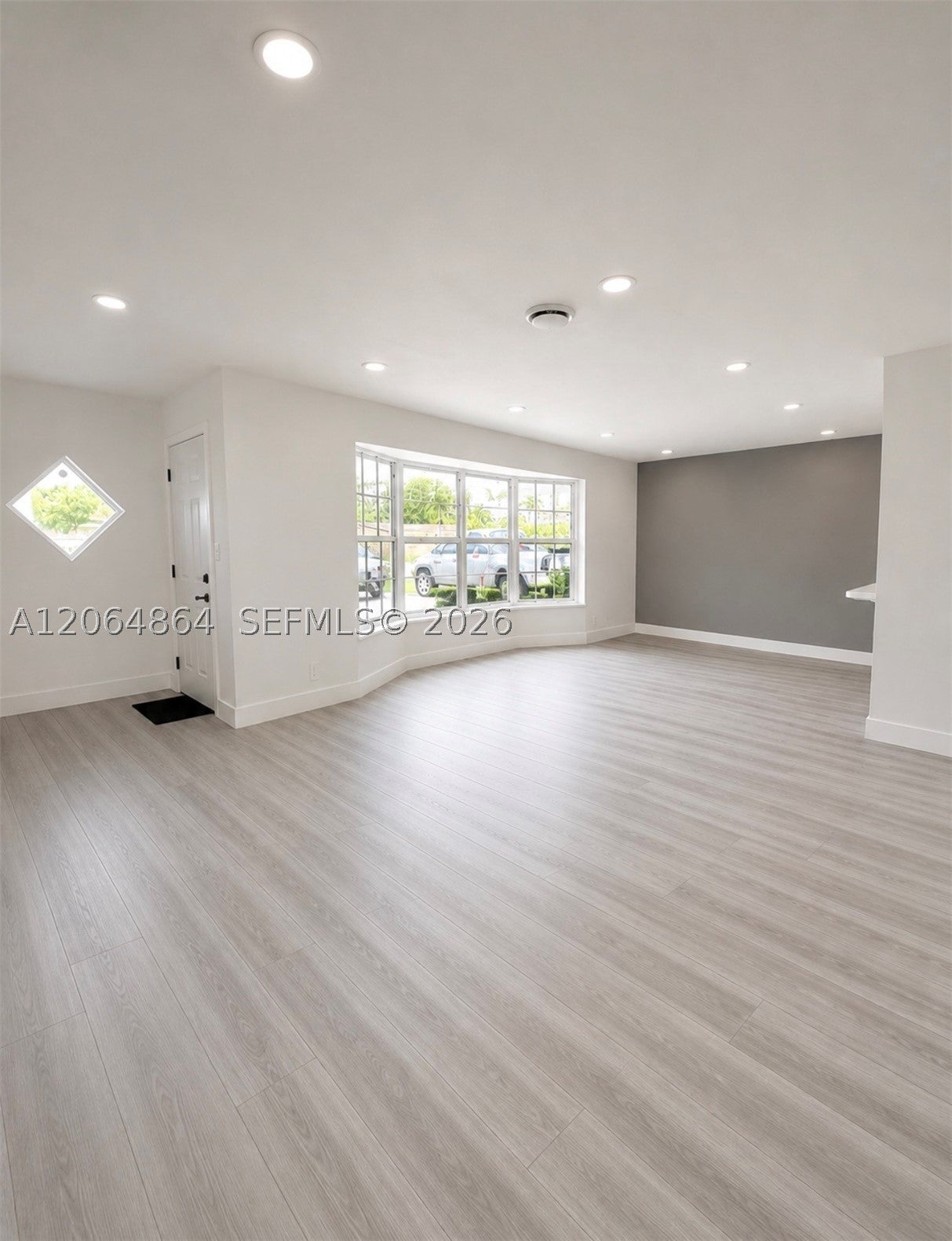 3540 NW 38th Ter, Lauderdale Lakes FL 33309
