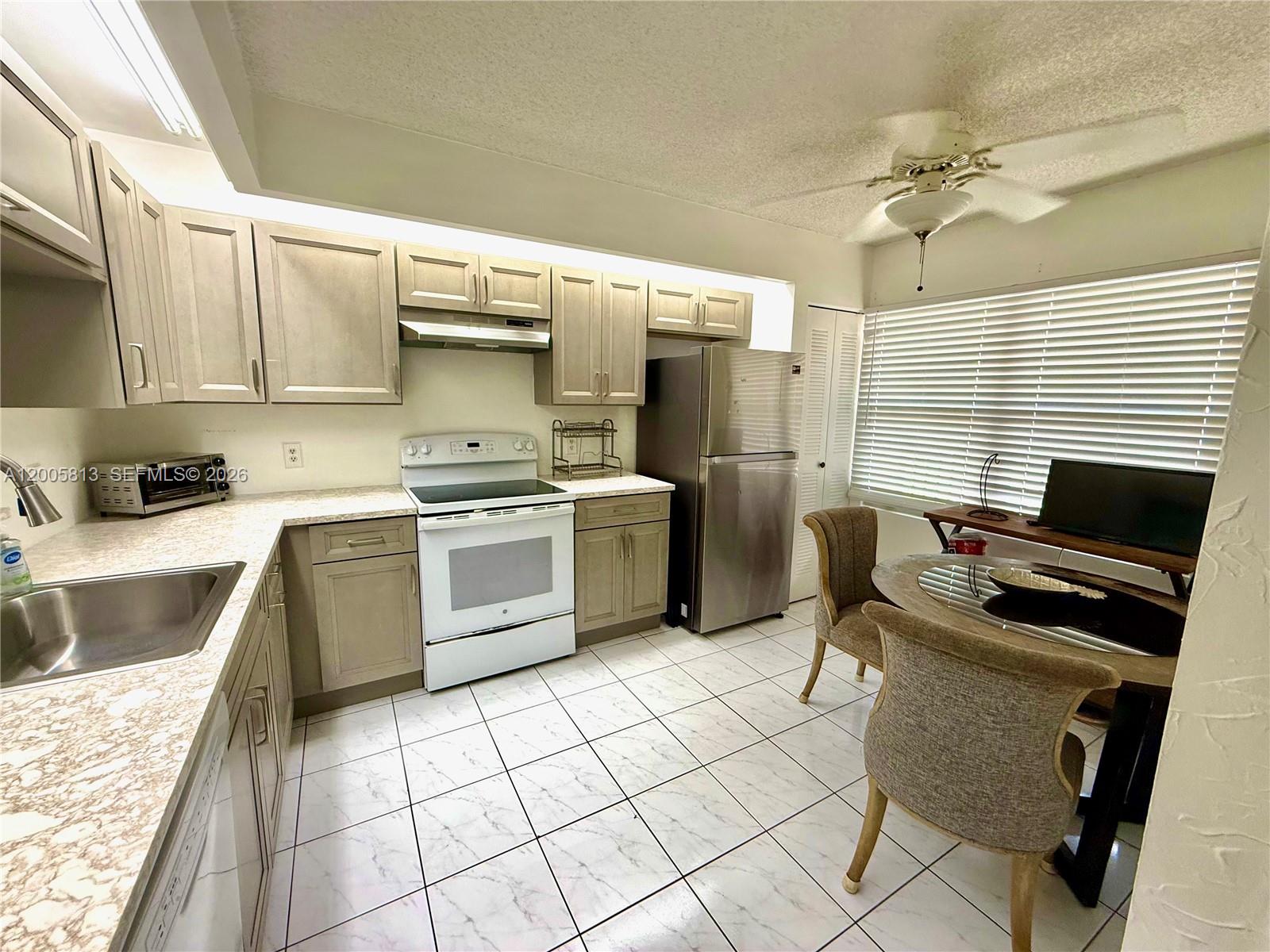 PLYMOUTH AT CENTURY VILLA - Residential