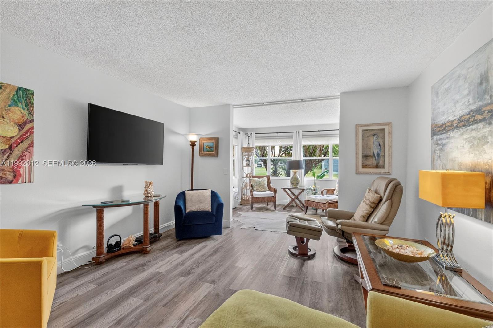 SUNRISE LAKES 152 CONDO - Residential