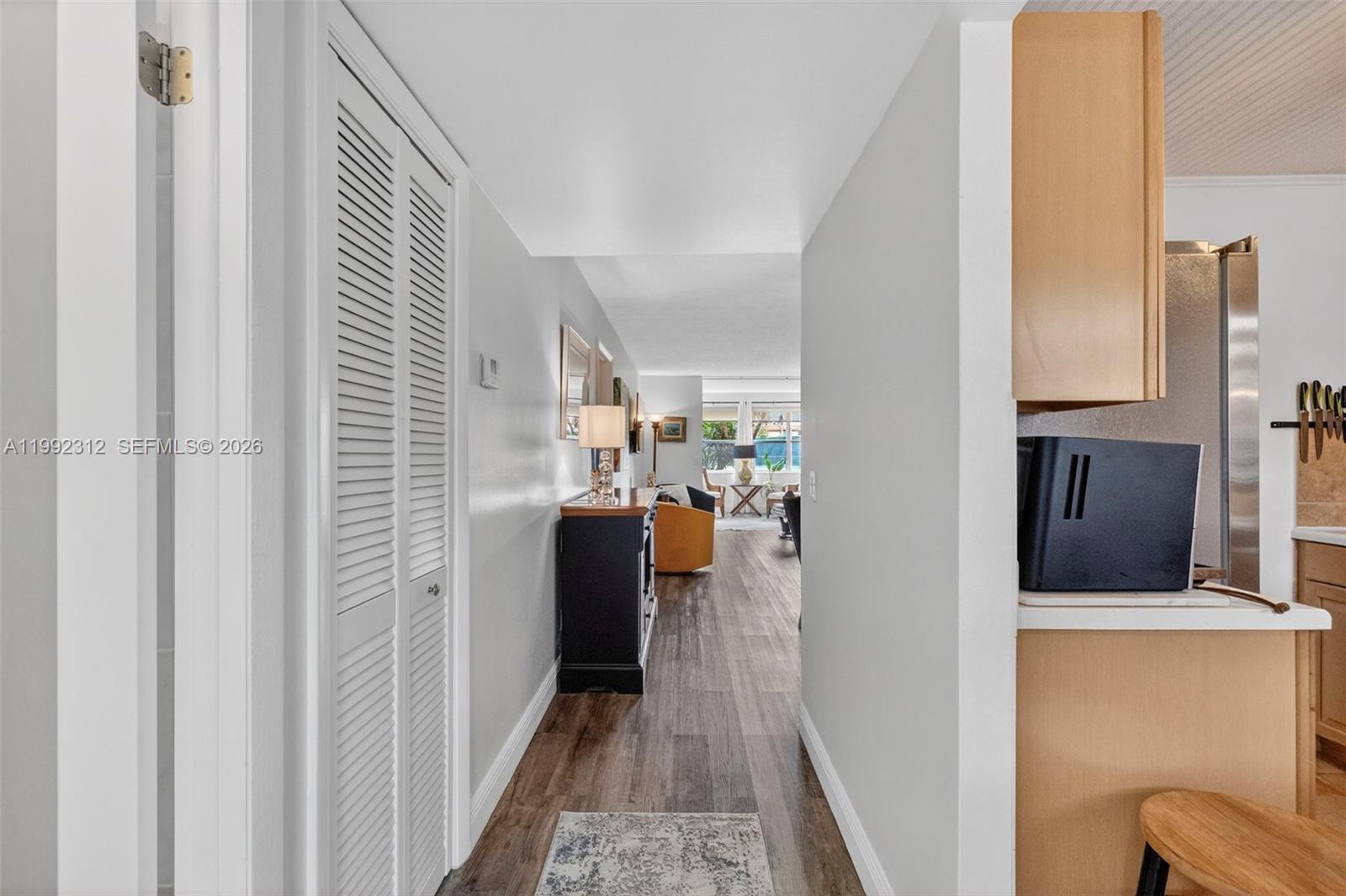 SUNRISE LAKES 152 CONDO - Residential