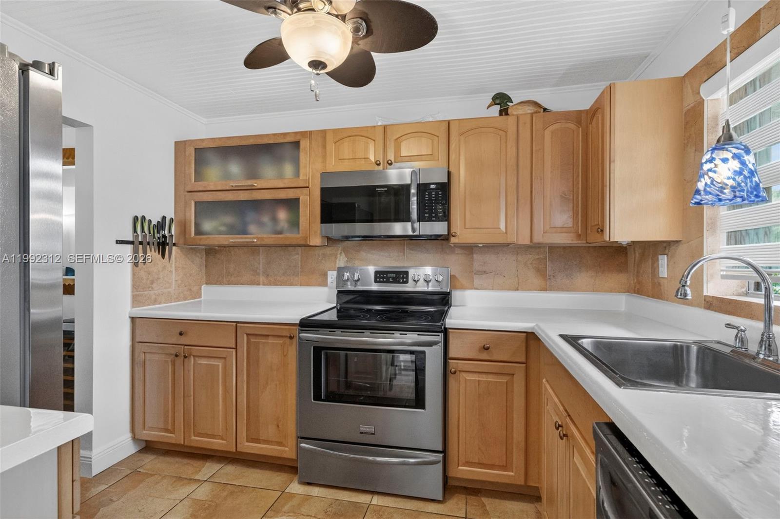 SUNRISE LAKES 152 CONDO - Residential