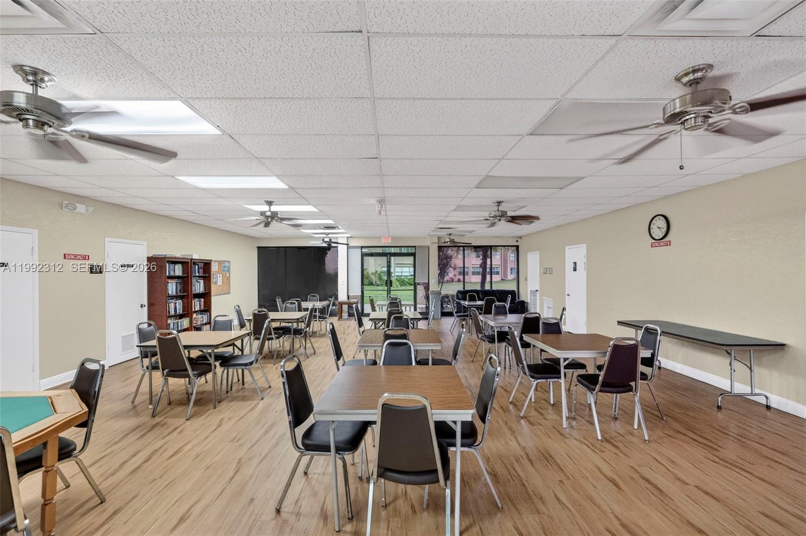 SUNRISE LAKES 152 CONDO - Residential