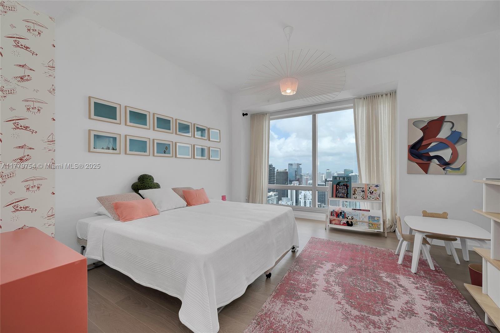 MILLENNIUM TOWER RESIDENC - Residential