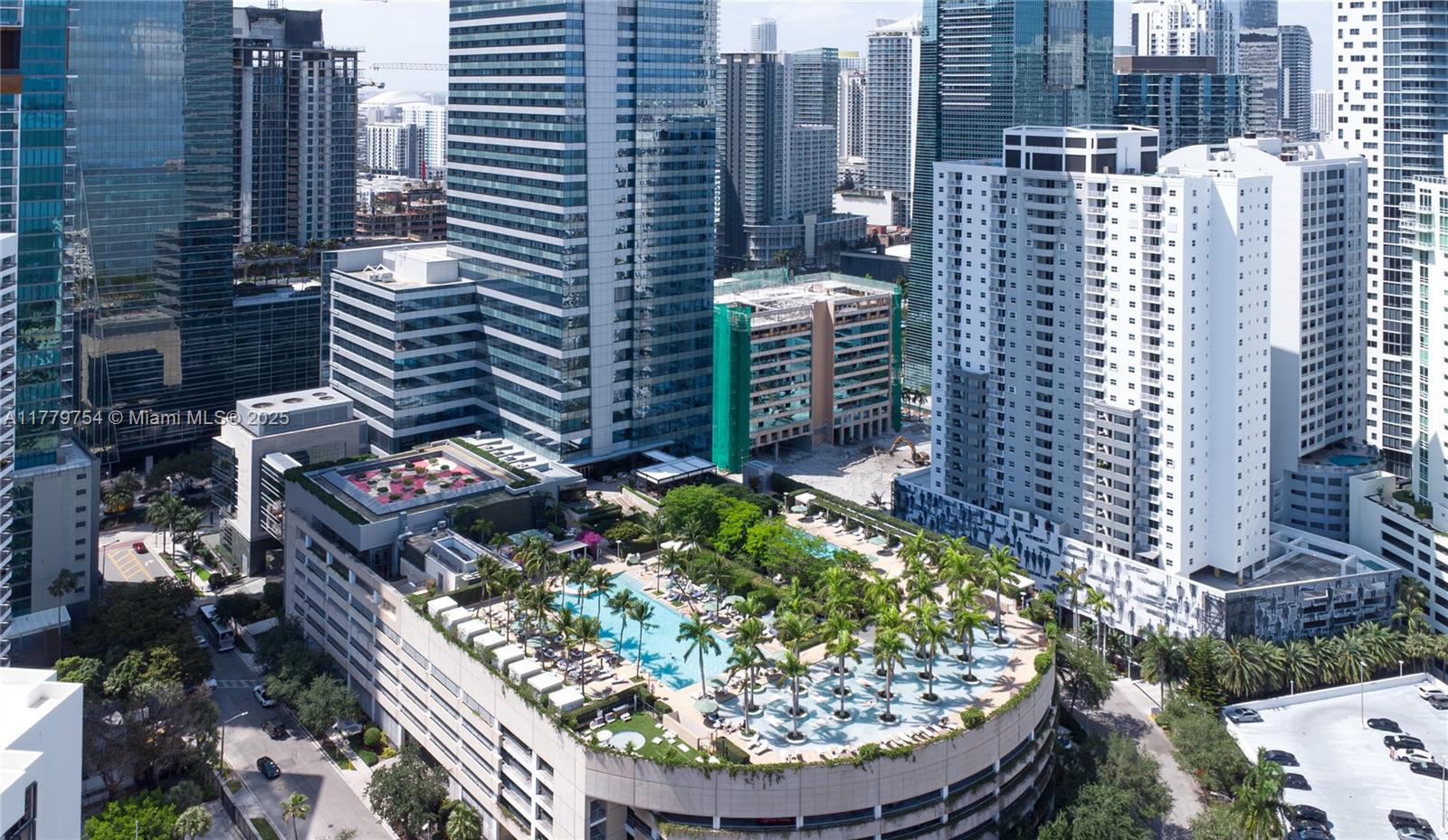 MILLENNIUM TOWER RESIDENC - Residential