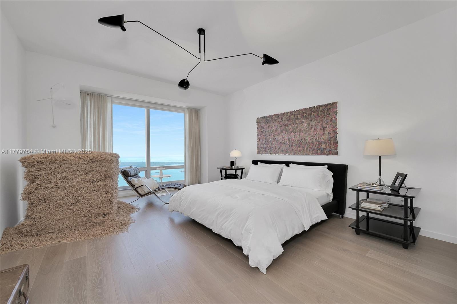 MILLENNIUM TOWER RESIDENC - Residential