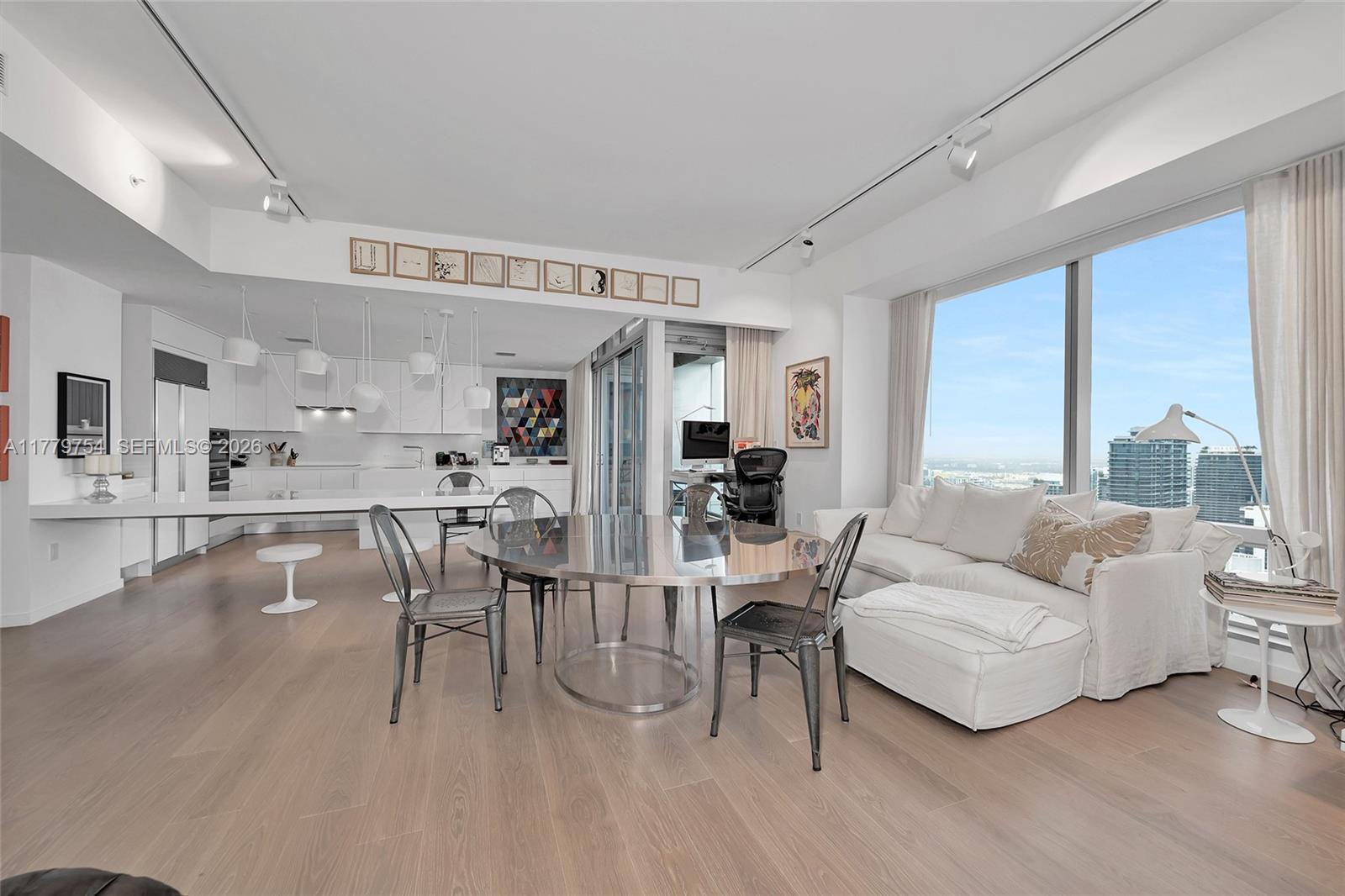 MILLENNIUM TOWER RESIDENC - Residential