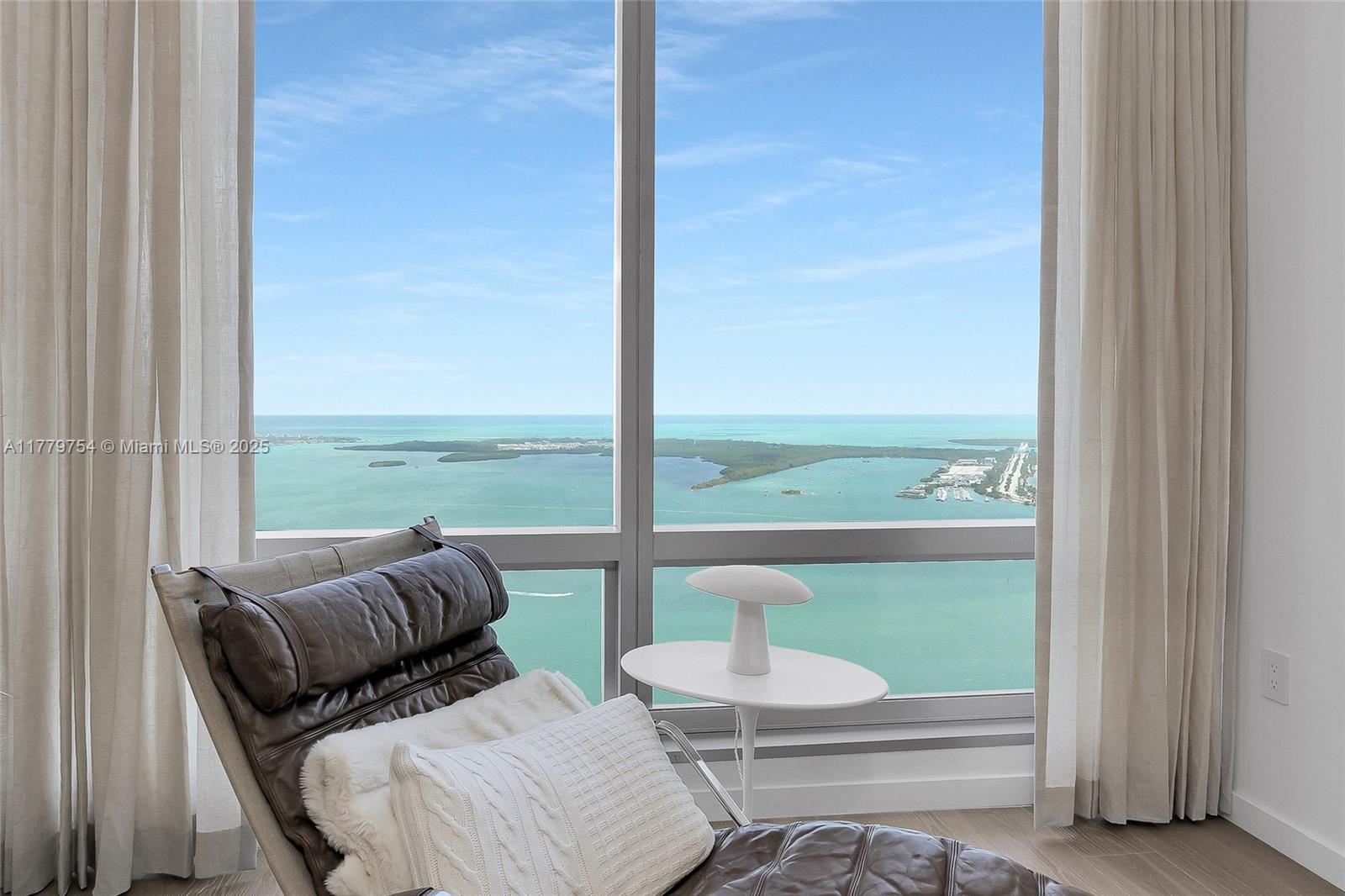 MILLENNIUM TOWER RESIDENC - Residential