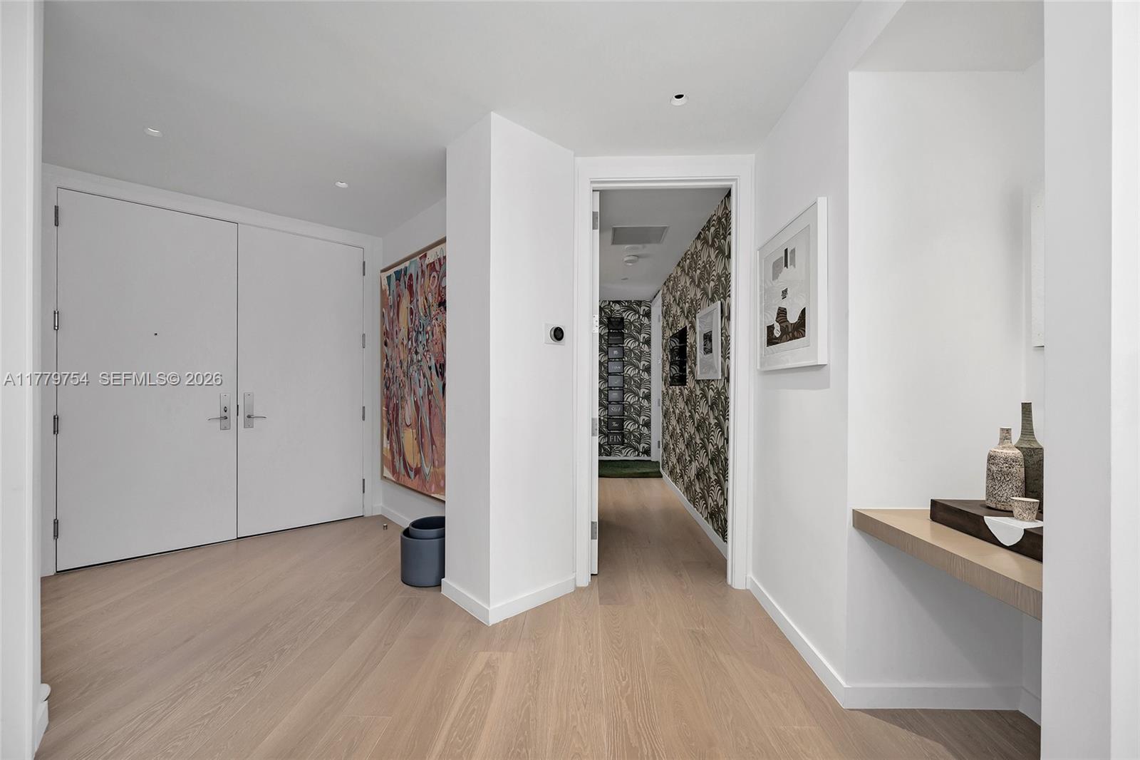 1425 Brickell Ave 61E