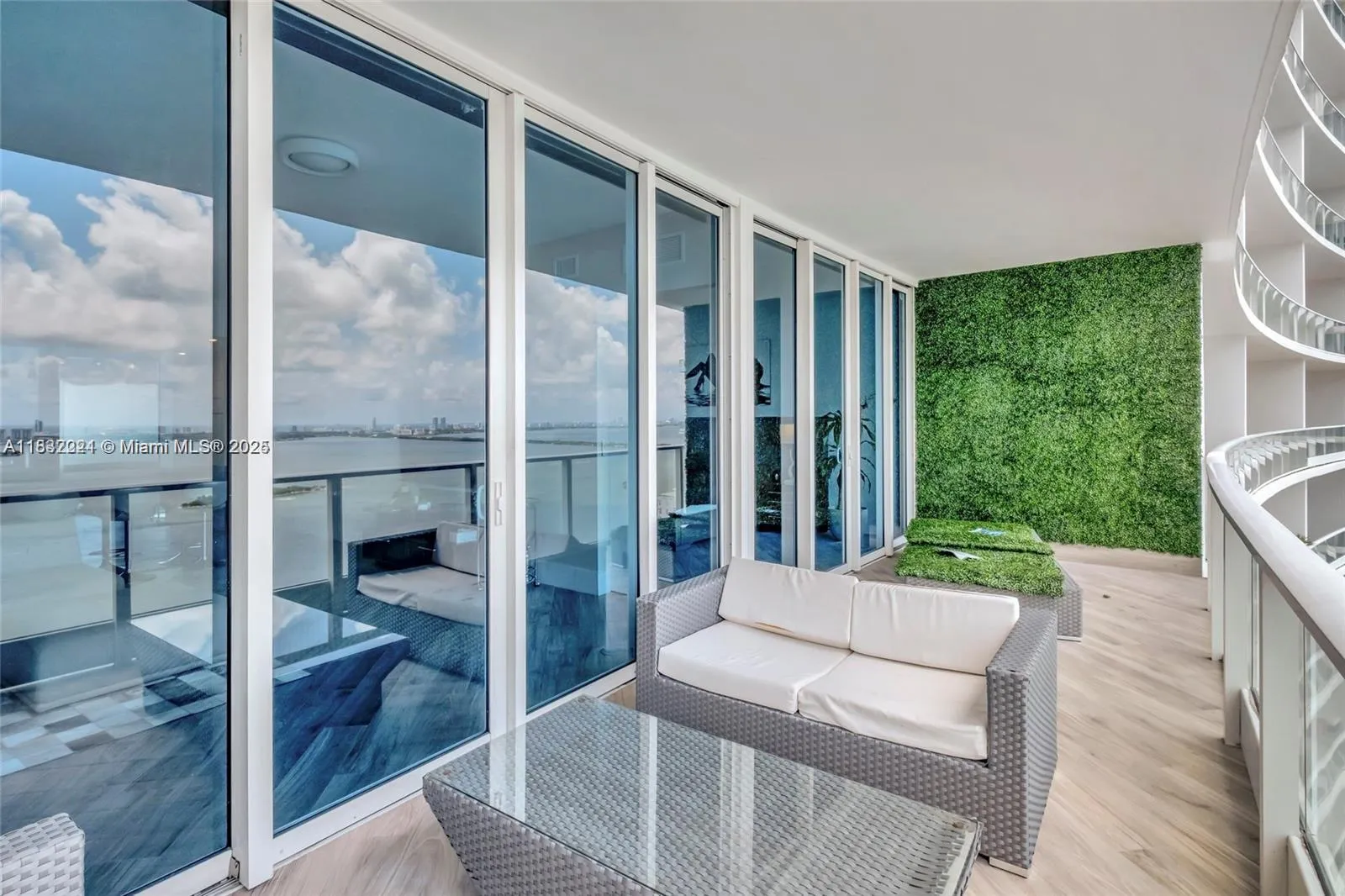 Miami, Florida 33137, United States, 2 Bedrooms Bedrooms, ,2 BathroomsBathrooms,Residential,Active,162411