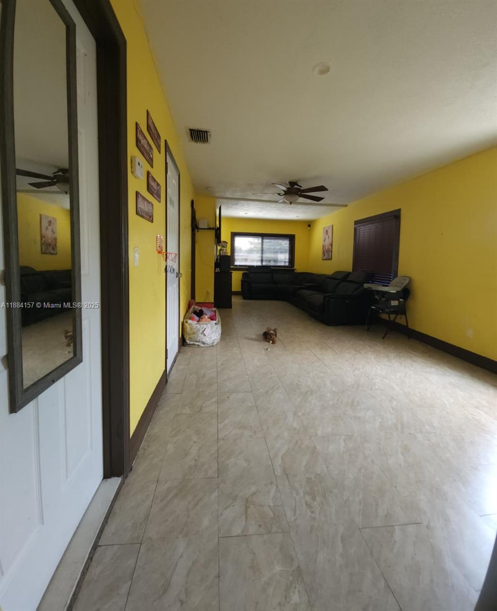 HOMEVILLE - Residential