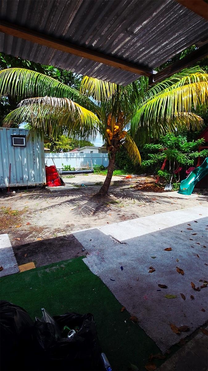 HOMEVILLE - Residential