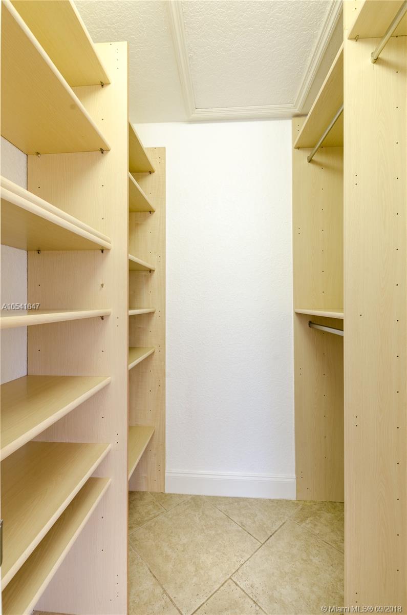 SUNDANCE AT DAVIE CONDO - Residential Lease