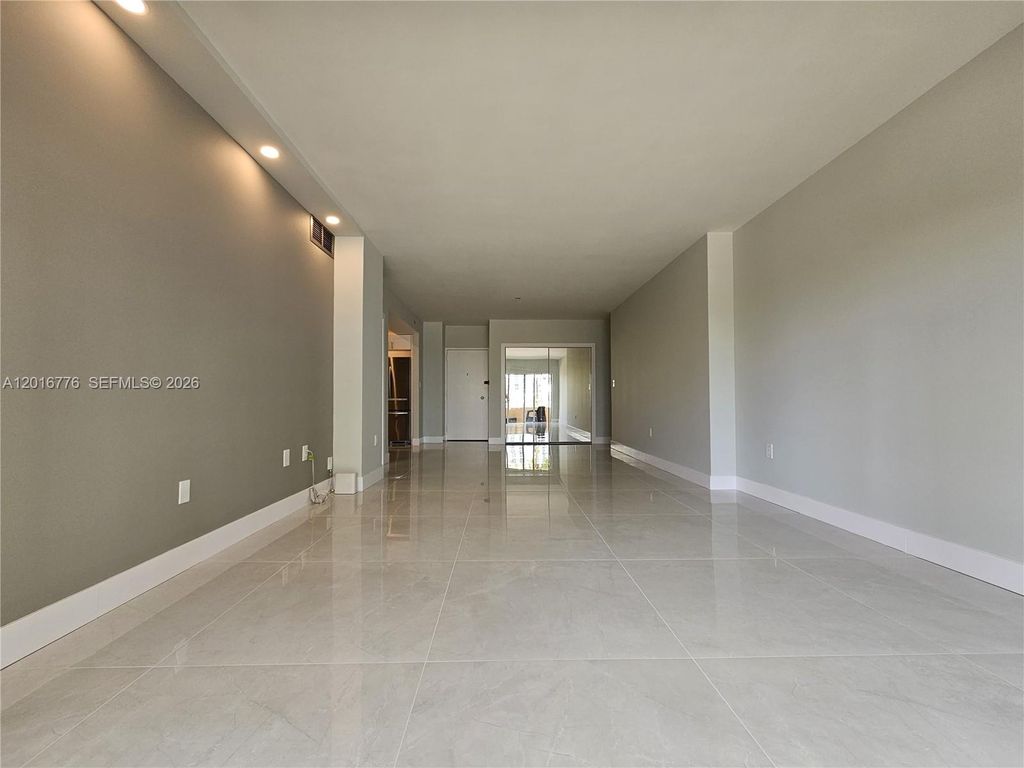 Photo of 1985 S Ocean Dr #2K, Hallandale Beach, FL 33009 (MLS # A12016776)