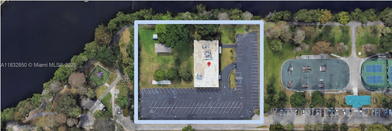 600 Knights Rd