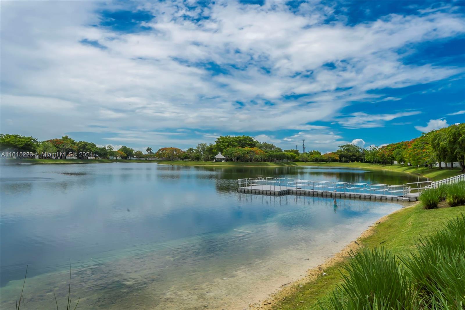 VILG HOMES COUNTRY WALK C - Residential