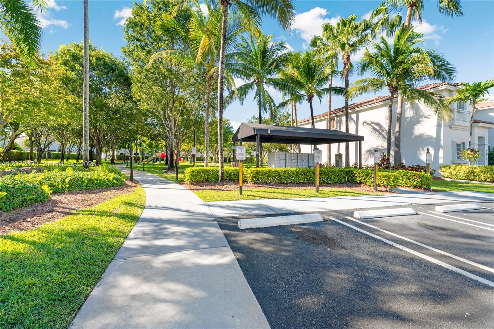 DORAL ISLES ST LUCIA - Residential