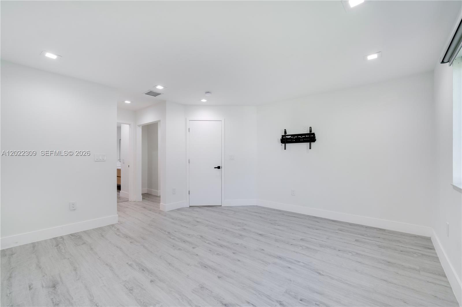DORAL ISLES ST LUCIA - Residential