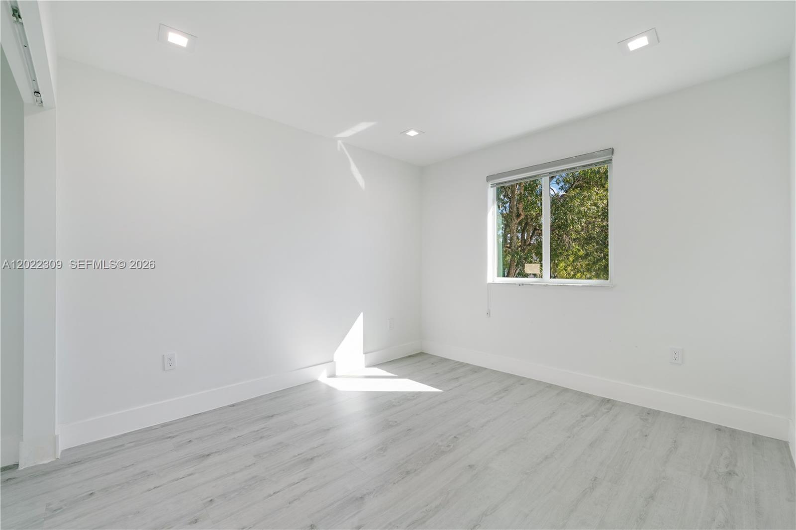 DORAL ISLES ST LUCIA - Residential