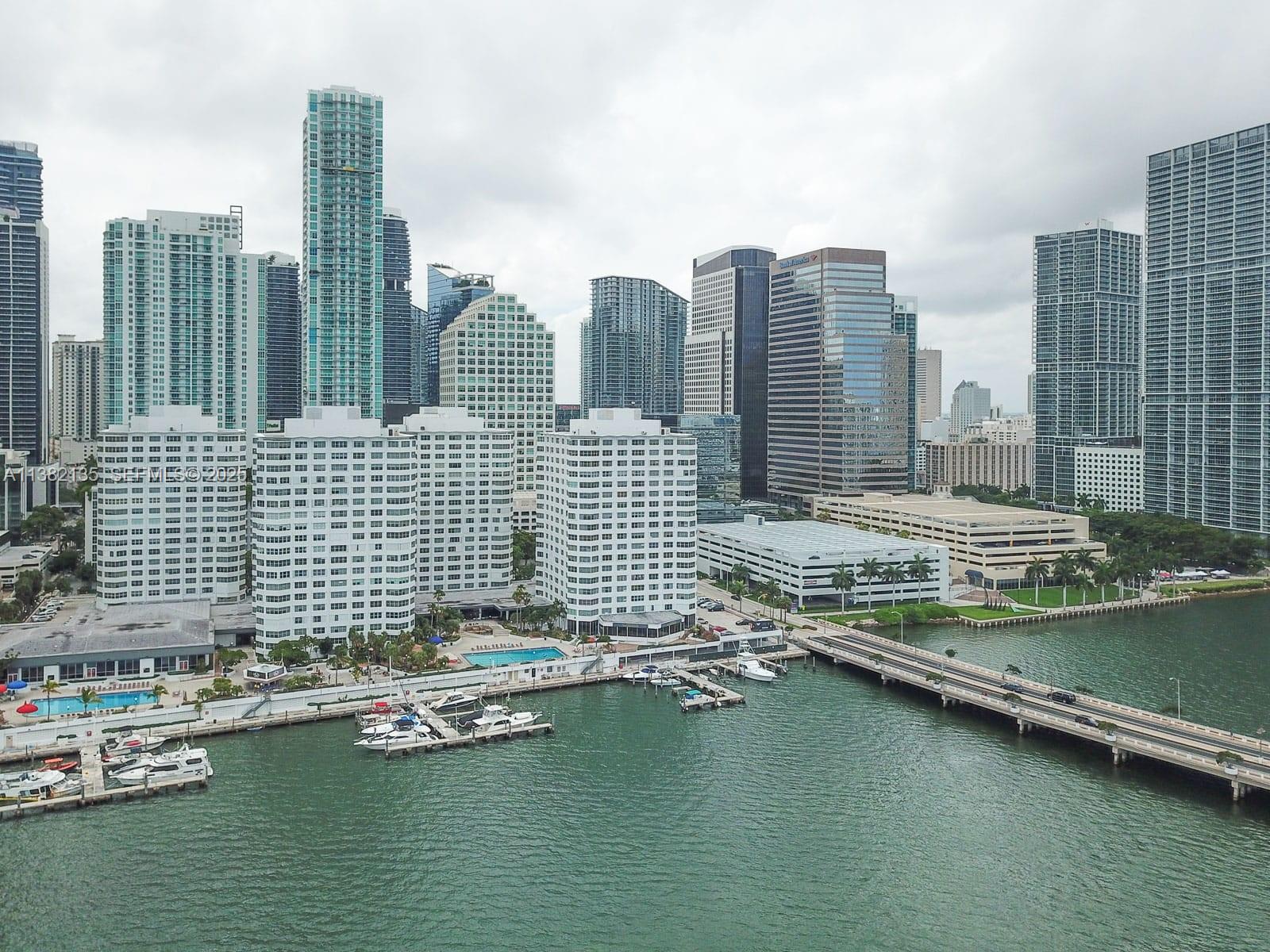 825 Brickell Bay Dr 246-office 6