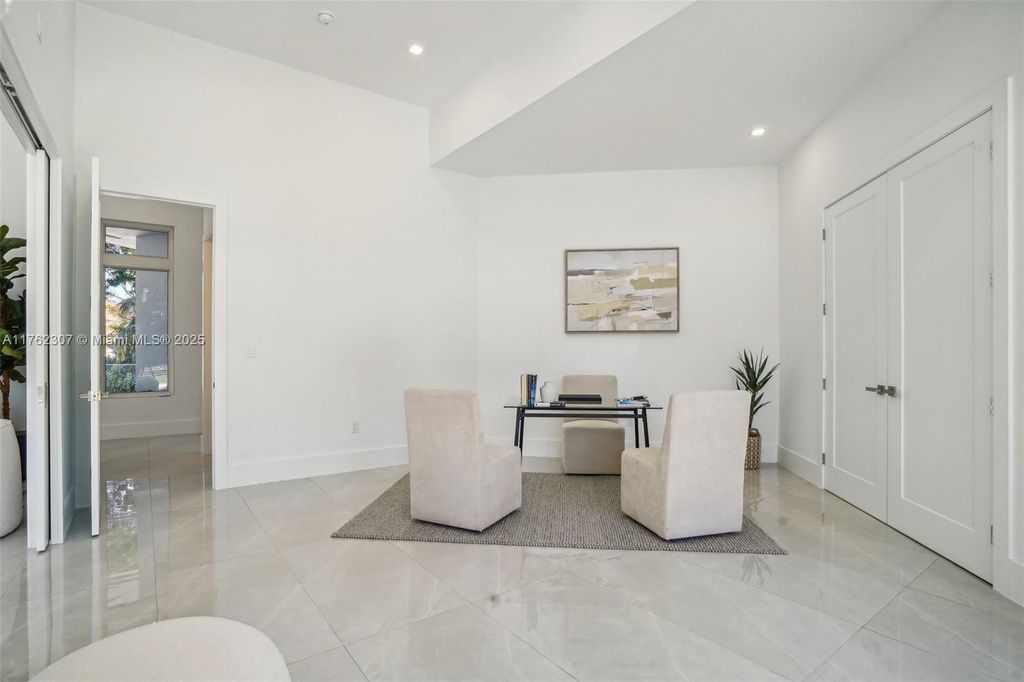 listing image 65
