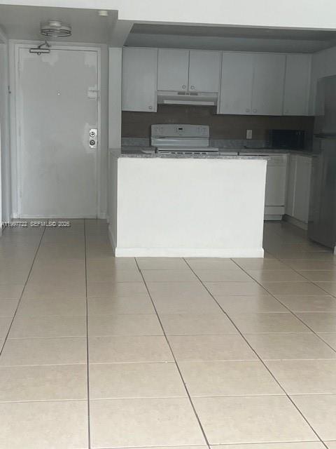 PORTALAGRE BUILDING CONDO - Residential Lease