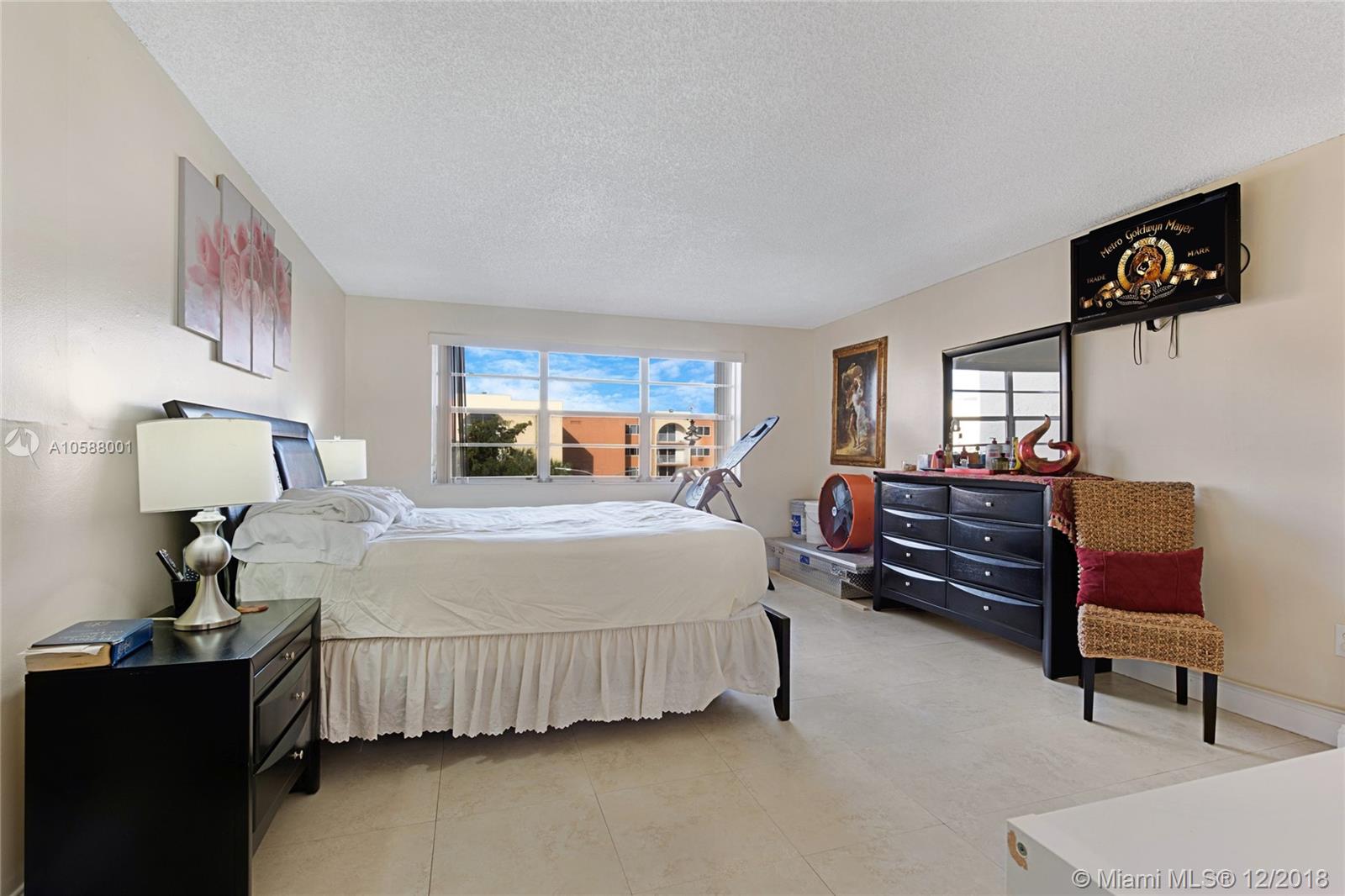 CORAL GATE EAST CONDO - Residential