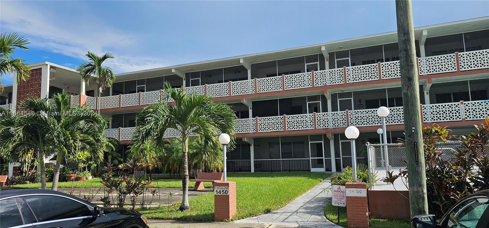 This well-kept, second-floor unit is ideally located in the heart of North Miami Beach. This is a spacious unit which offers the convenience of being minutes away from Aventura Mall, cultural attractions, diverse dining options, shopping, hospitals, and public transportation. Enjoy access to a well-maintained community pool and ample guest parking.