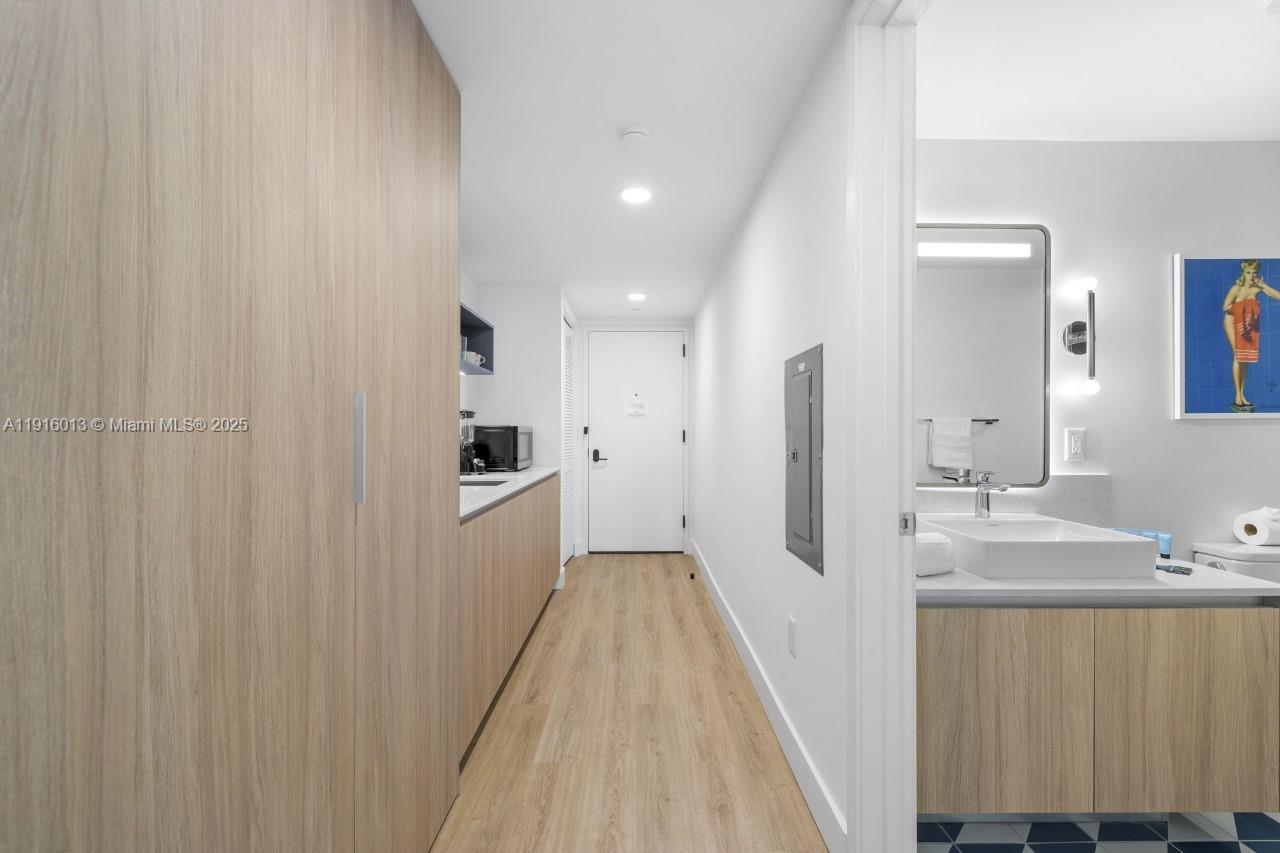 159 NE 6TH STREET CONDO 2 - Residential